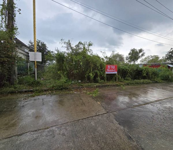 ขายที่ดิน สมุทรปราการ แปลงสวย ถมแล้ว 185ตรว. หมู่บ้านกรีนเลค บางนา-ตราด ราคาดี เข้าออกสะดวก โทร 063-7894632