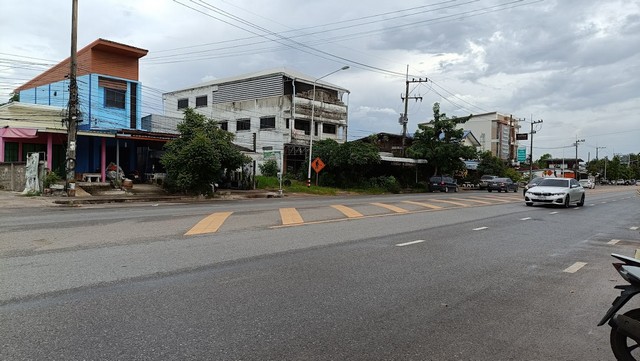 ขายที่ดินทำเลทอง ติดถนน 6 เลน จังหวัดร้อยเอ็ด ห่างจากแยกสุวรรณภูมิ 500 เมตร