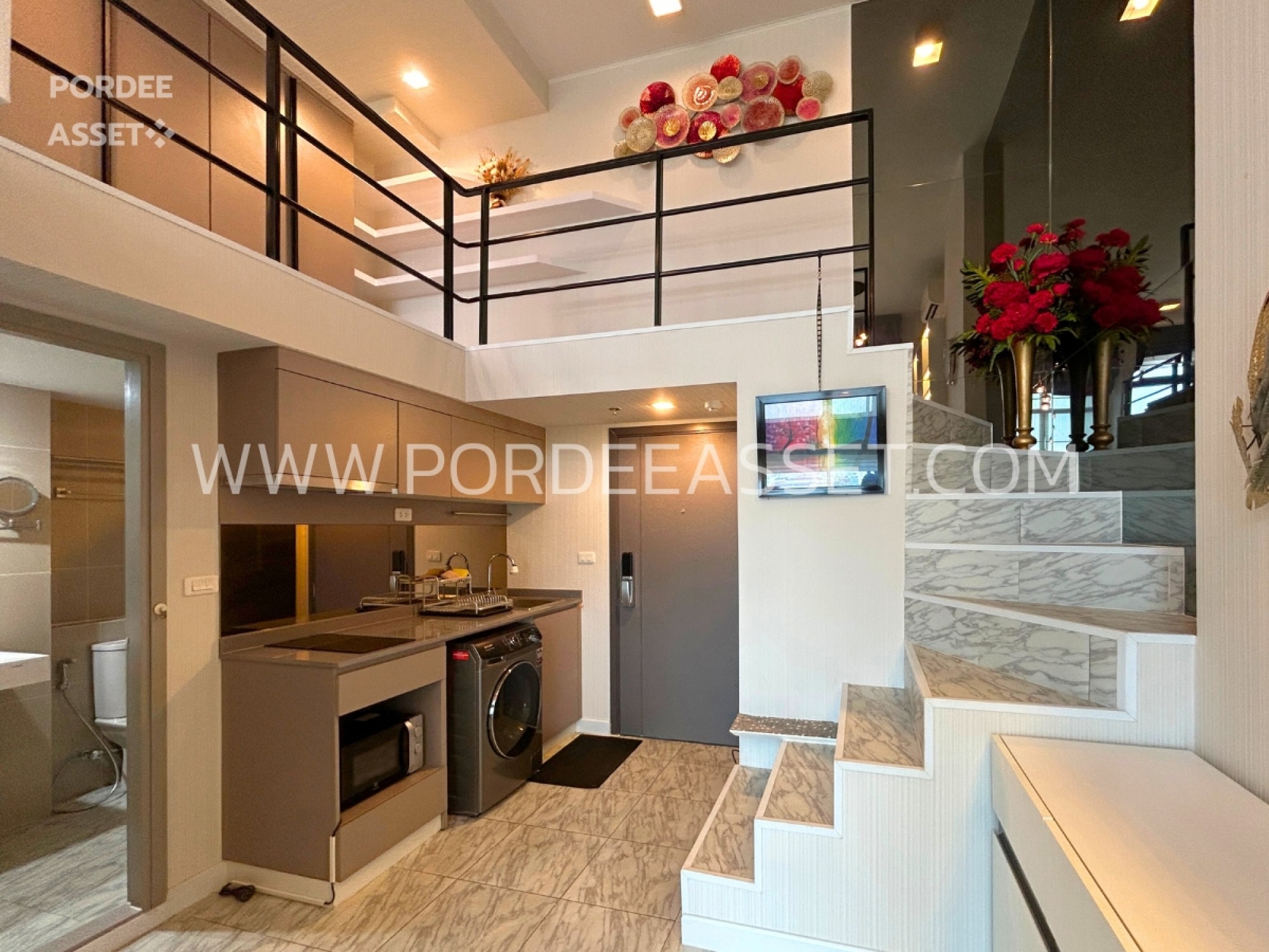 คอนโดหรู ราคาถูก!! IDEO New Rama9 (ห้อง Duplex 52 ตร.ม.) ตกแต่ง Modern luxury อยู่ใจกลางเมืองเดินทางสะดวก ใกล้เอกมัย ทองหล่อ : ไอดีโอ นิว พระราม 9