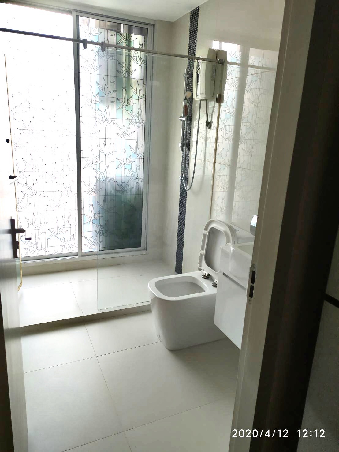 ขาย The Hotel Serviced Condo ติดรถไฟฟ้าสายสีม่วง : บางกระสอ